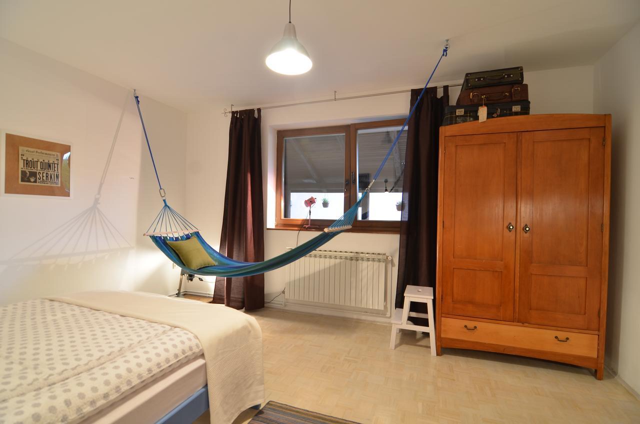Embassy Of Industry + Free Parking Apartment Сараево Екстериор снимка