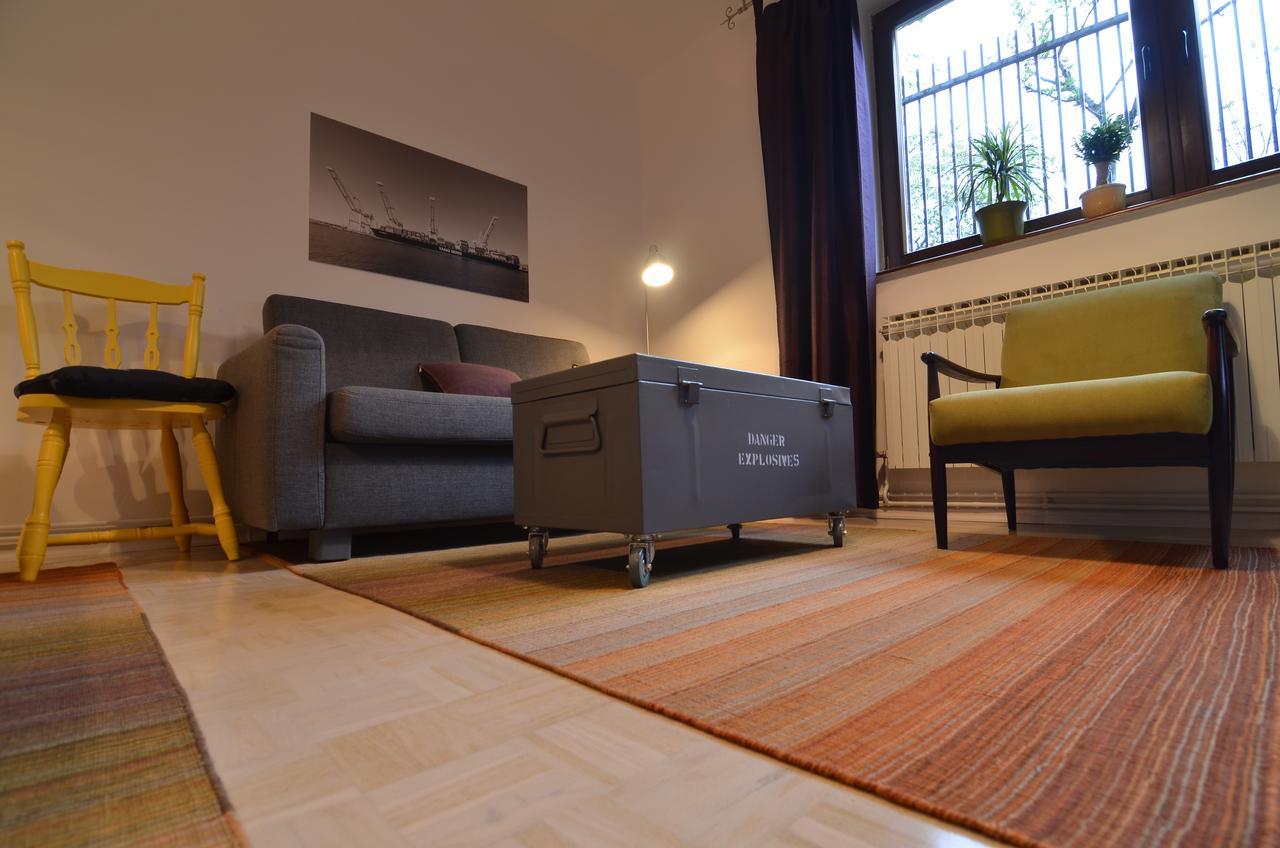 Embassy Of Industry + Free Parking Apartment Сараево Екстериор снимка